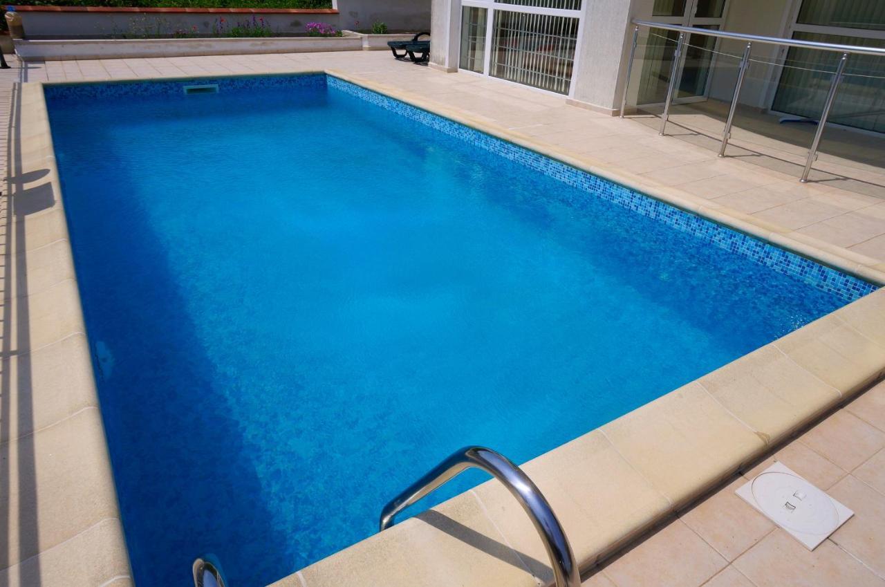 Апартамент Серена - Apartment Serena - Balchik Villa Zone Buitenkant foto