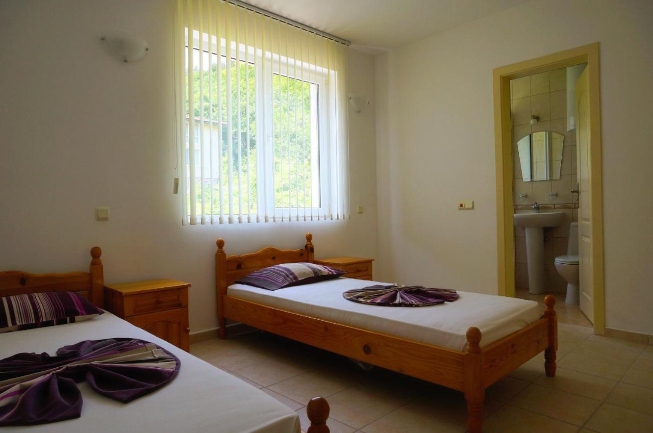 Апартамент Серена - Apartment Serena - Balchik Villa Zone Buitenkant foto